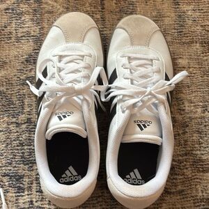 Adidas Court 3.0 sneakers